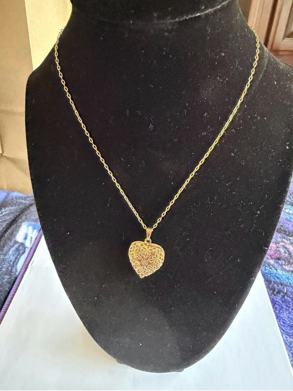 Gold-tone Heart Filigree Pendant Necklace - Women Jewelry
